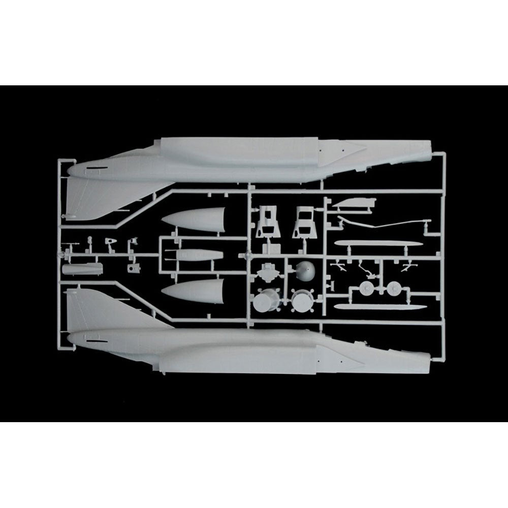 ITALERI 1/48 F-4E PHANTOM II WITH AUS. DECALS