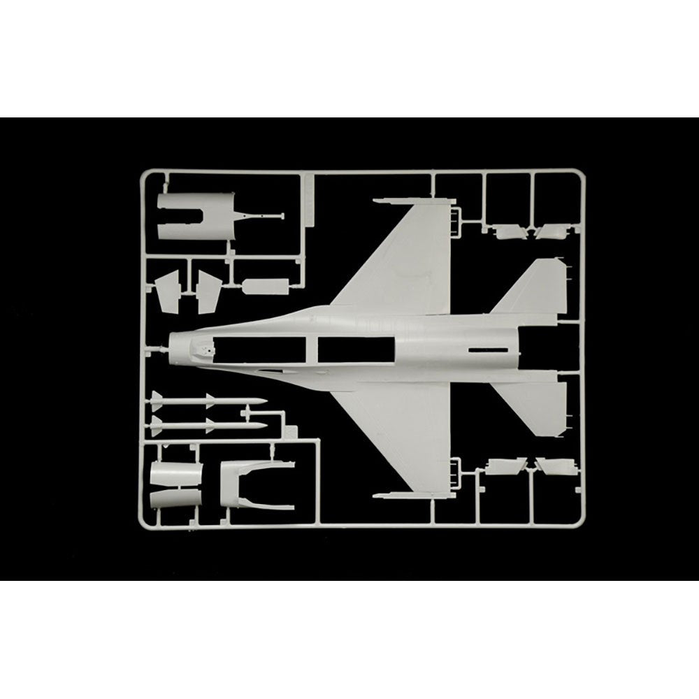 ITALERI 1/48 F-16A FIGHTING FALCON