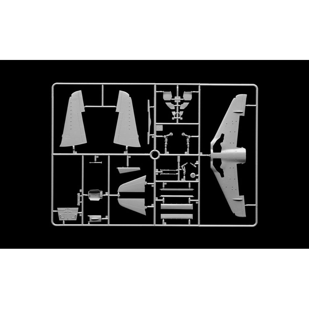 ITALERI 1/48 BAE HAWK T. MK. 1