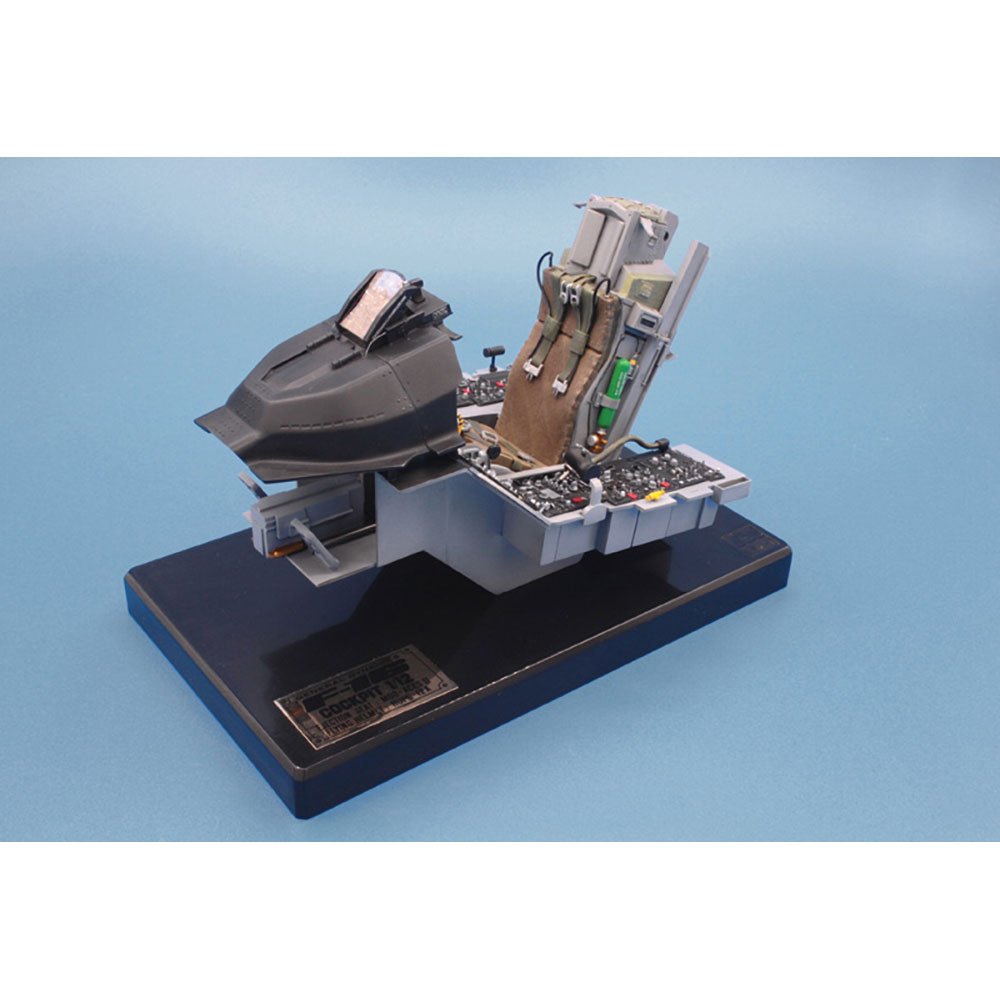 ITALERI 1/12 F-16 COCKPIT