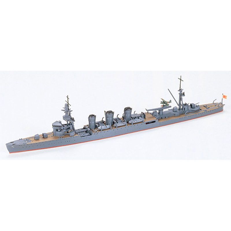TAMIYA 1/700 JAPANESE LIGHT CRUISER KUMA