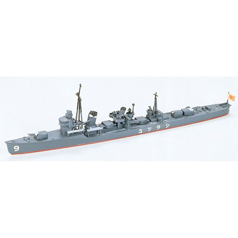 TAMIYA 1/700 SHIRATSUYU DESTROYER