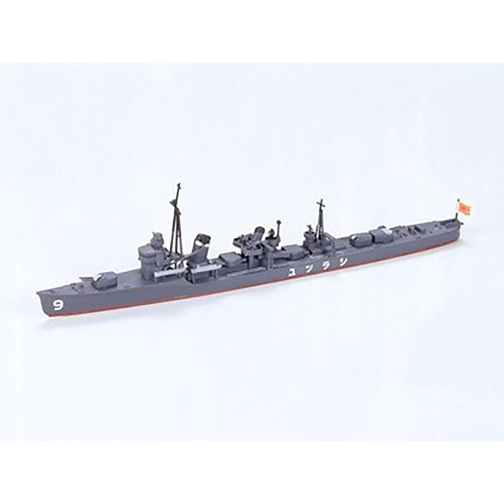 TAMIYA 1/700 SHIRATSUYU DESTROYER