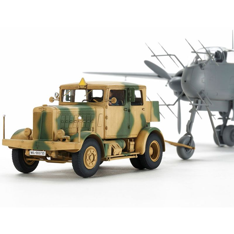 TAMIYA 1/48 GERMAN HEAVY TRACTOR SS-100