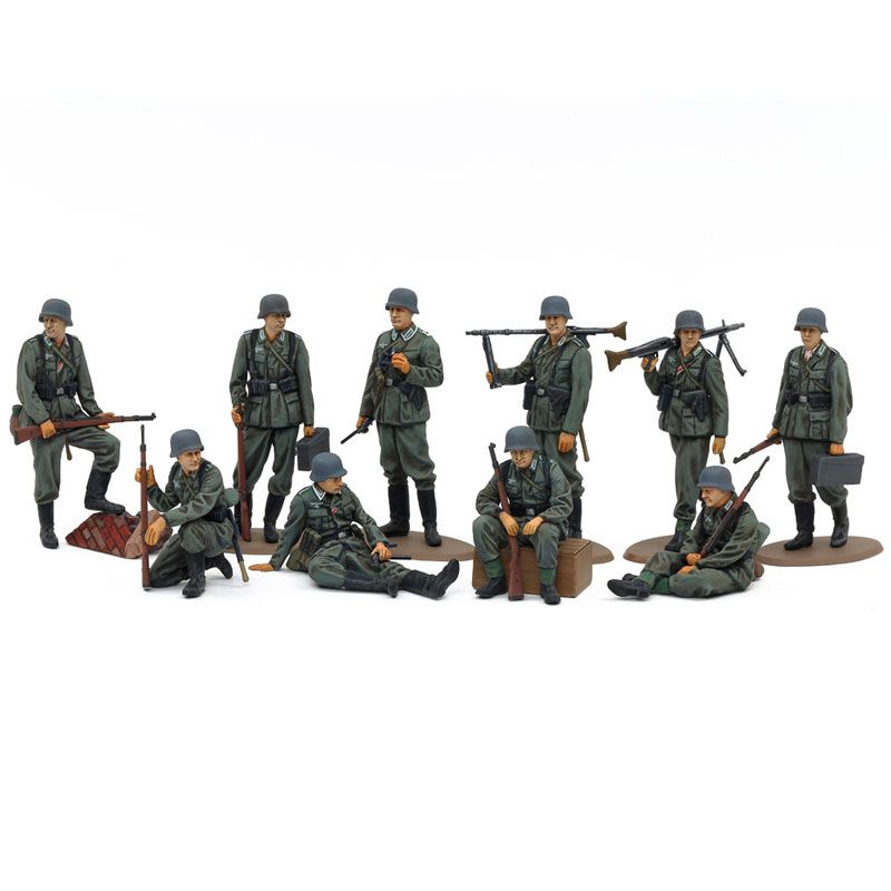 TAMIYA 1/48 WWII WEHRMACHT INFANTRY SET