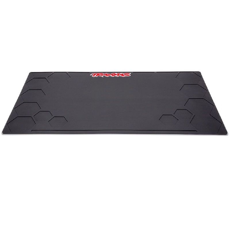 TRAXXAS RUBBER PIT MAT 36X20X0.25