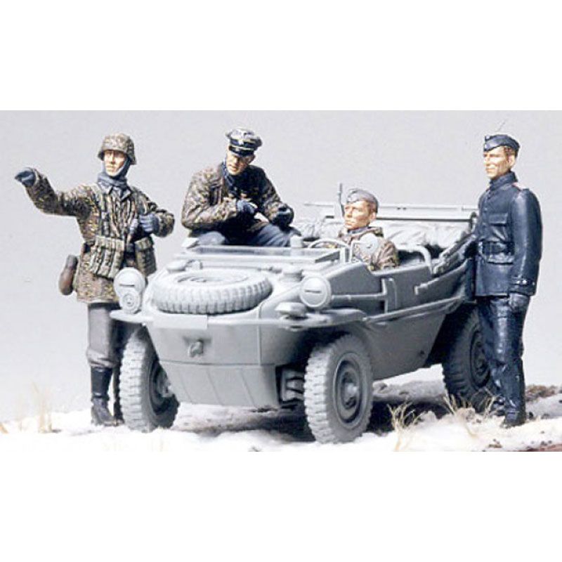 TAMIYA 1/35 GERMAN PANZER DIVISION "FRONTLINE RECONNAISSANCE TEAM"