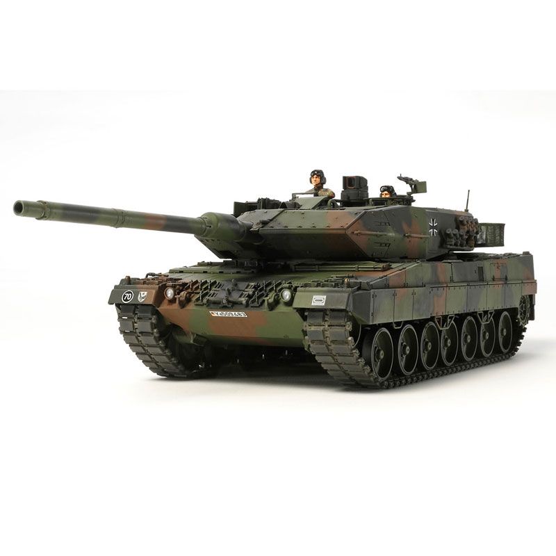 TAMIYA 1/35 LEOPARD 2 A6 MAIN BATTLE TANK