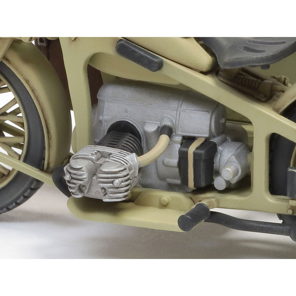 TAMIYA 1/35 GERMAN KS600 MOTORCYCLE AND SIDECAR