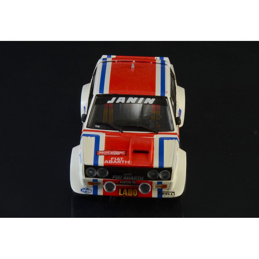 ITALERI 1/24 FIAT 131 ABARTH SAN REMO WINNER 1977