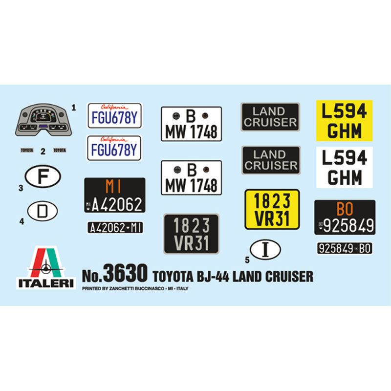 ITALERI 1/24 TOYOTA LAND CRUISER BJ-44