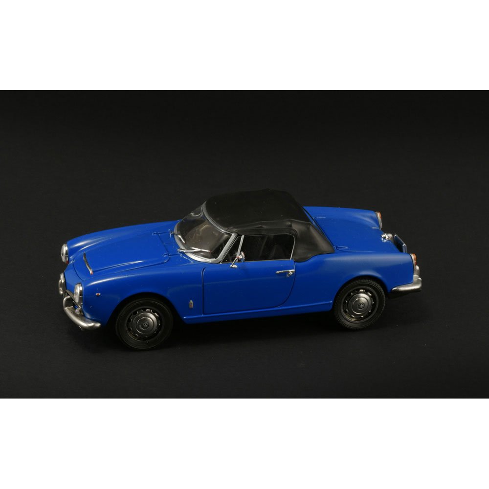 ITALERI 1/24 ALFA ROMEO GIULIA 1600 SPIDER