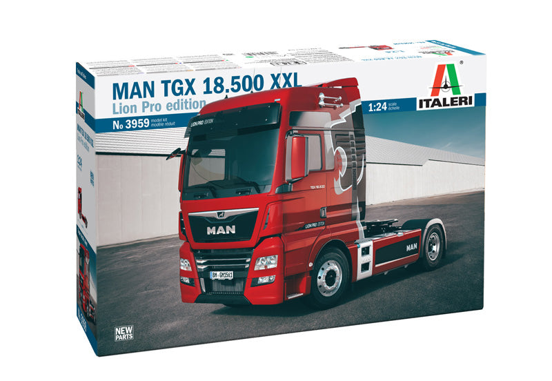 ITALERI 1/24 MAN TGX XXL D-38