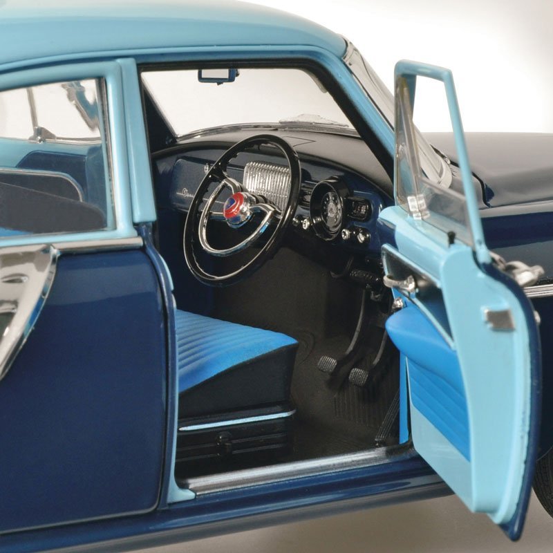 CLASSIC CARLECTABLES 1/18 HOLDEN FC SPECIAL CAMBRIDGE BLUE OVER TEAL BLUE