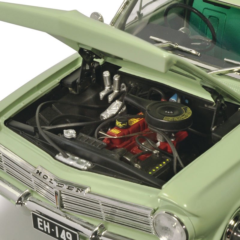 CLASSIC CARLECTABLES 1/18 HOLDEN EH UTILITY - BALHANNAH GREEN