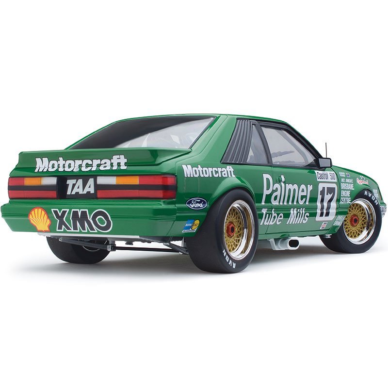 CLASSIC CARLECTABLES 1/18 FORD MUSTANG GT 1985 SANDOWN 500