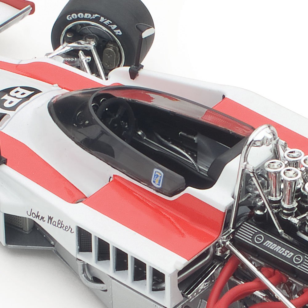 CLASSIC CARLECTABLES 1/18 LOLA T332 1979 WANNEROO PARK AUSTRALIAN GP WINNER
