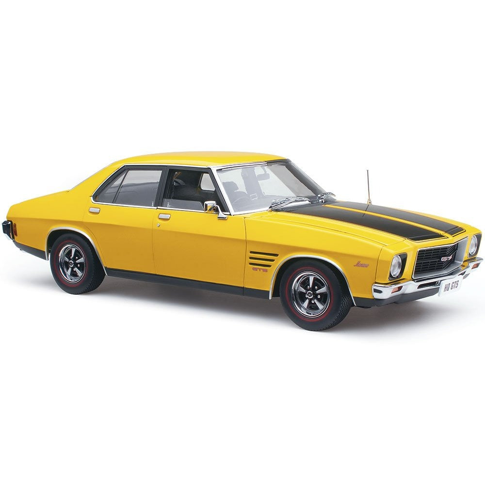 CLASSIC CARLECTABLES 1/18 HOLDEN HQ MONARO GTS SEDAN - CHROME YELLOW