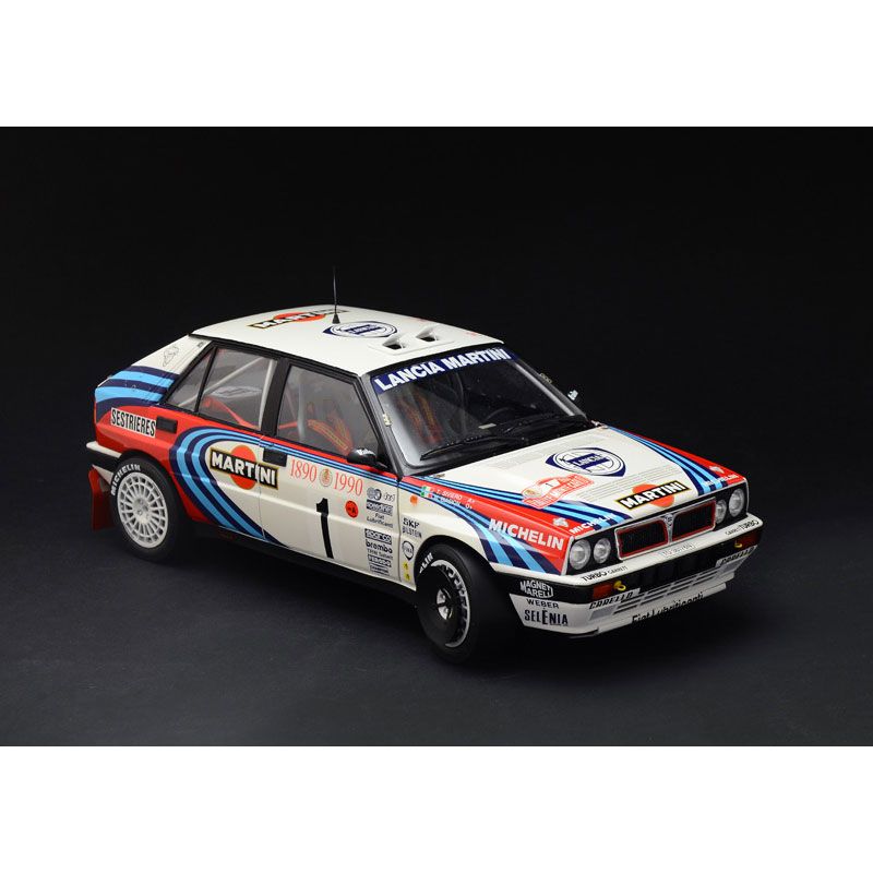 ITALERI 1/12 LANCIA DELTA HF INTEGRALE 16V