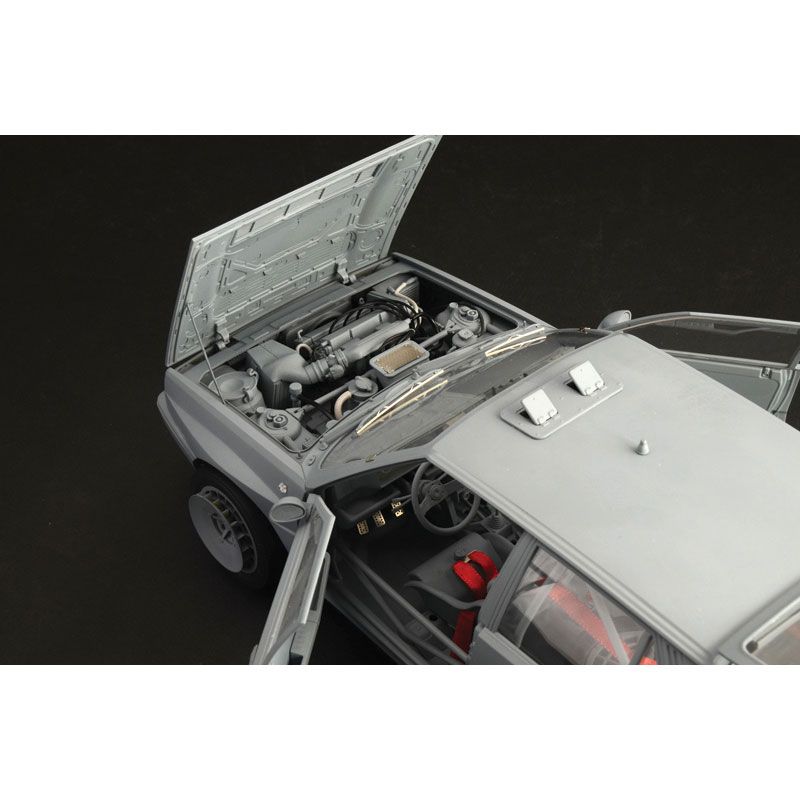 ITALERI 1/12 LANCIA DELTA HF INTEGRALE 16V