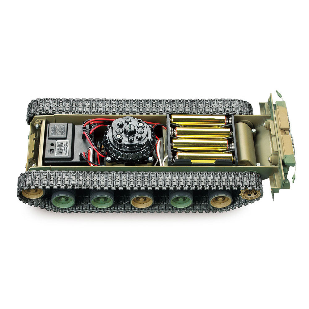 TAMIYA RC 1/35 JGSDF TYPE 10 TANK WITH CONTROL UNIT