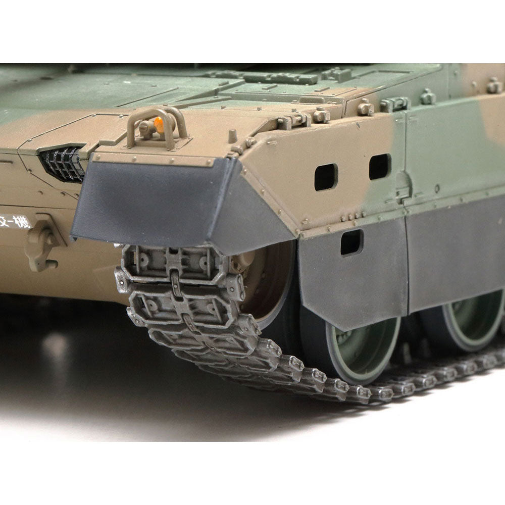 TAMIYA RC 1/35 JGSDF TYPE 10 TANK WITH CONTROL UNIT