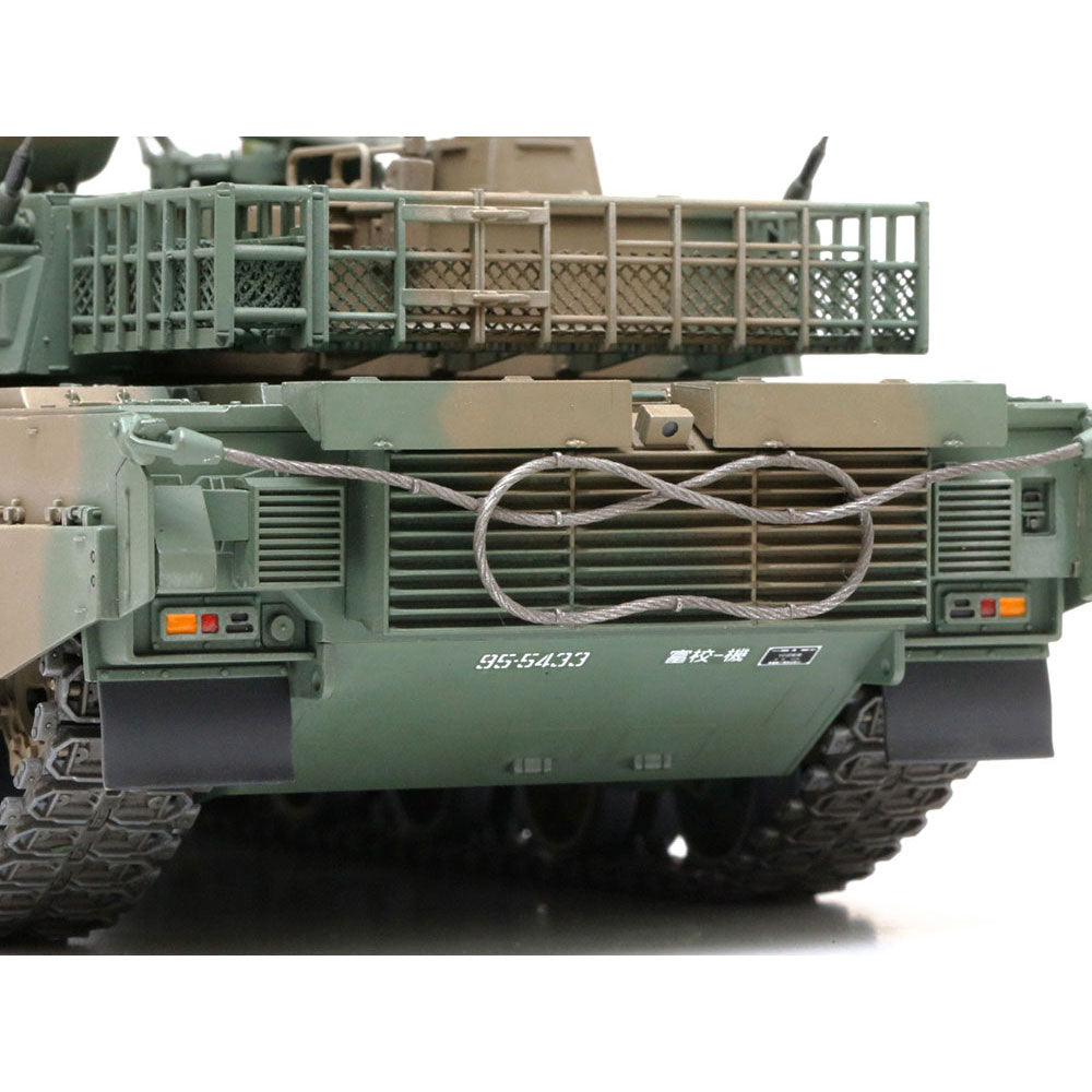 TAMIYA RC 1/35 JGSDF TYPE 10 TANK WITH CONTROL UNIT