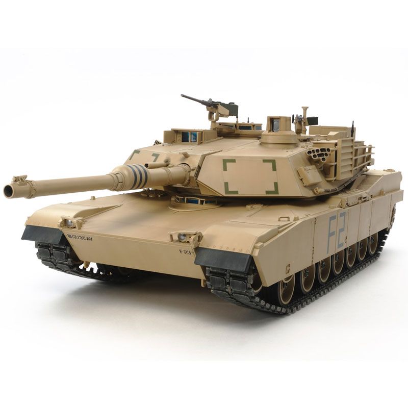 TAMIYA RC 1/16 US MAIN BATTLE TANK M1A2 ABRAMS WITH FULL OPTION KIT