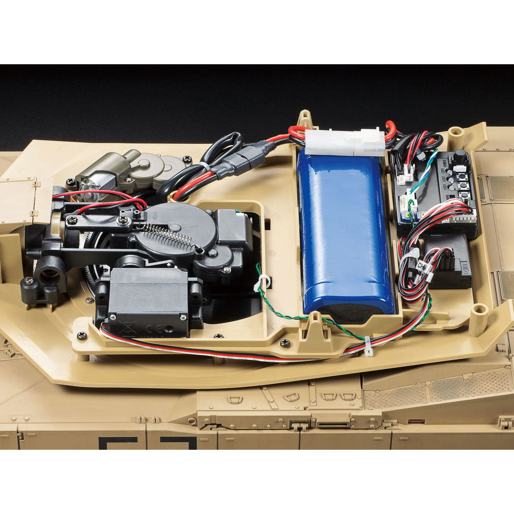 TAMIYA RC 1/16 US MAIN BATTLE TANK M1A2 ABRAMS WITH FULL OPTION KIT