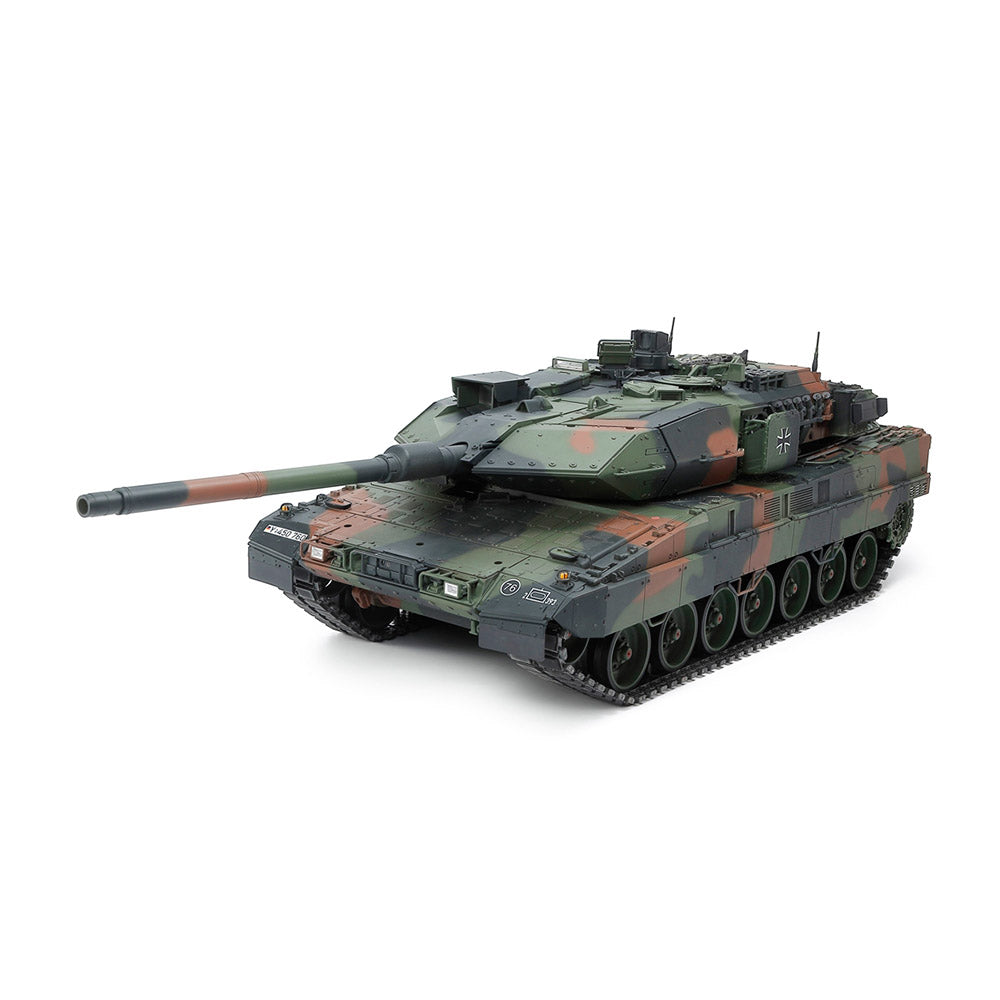 TAMIYA RC 1/16 LEOPARD 2 A7V  FULL OPTION KIT