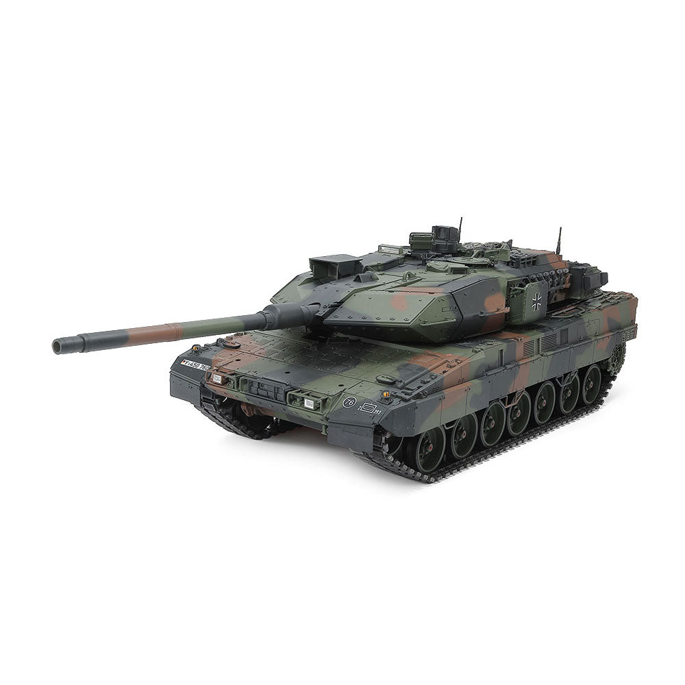 TAMIYA RC 1/16 LEOPARD 2 A7V  FULL OPTION KIT