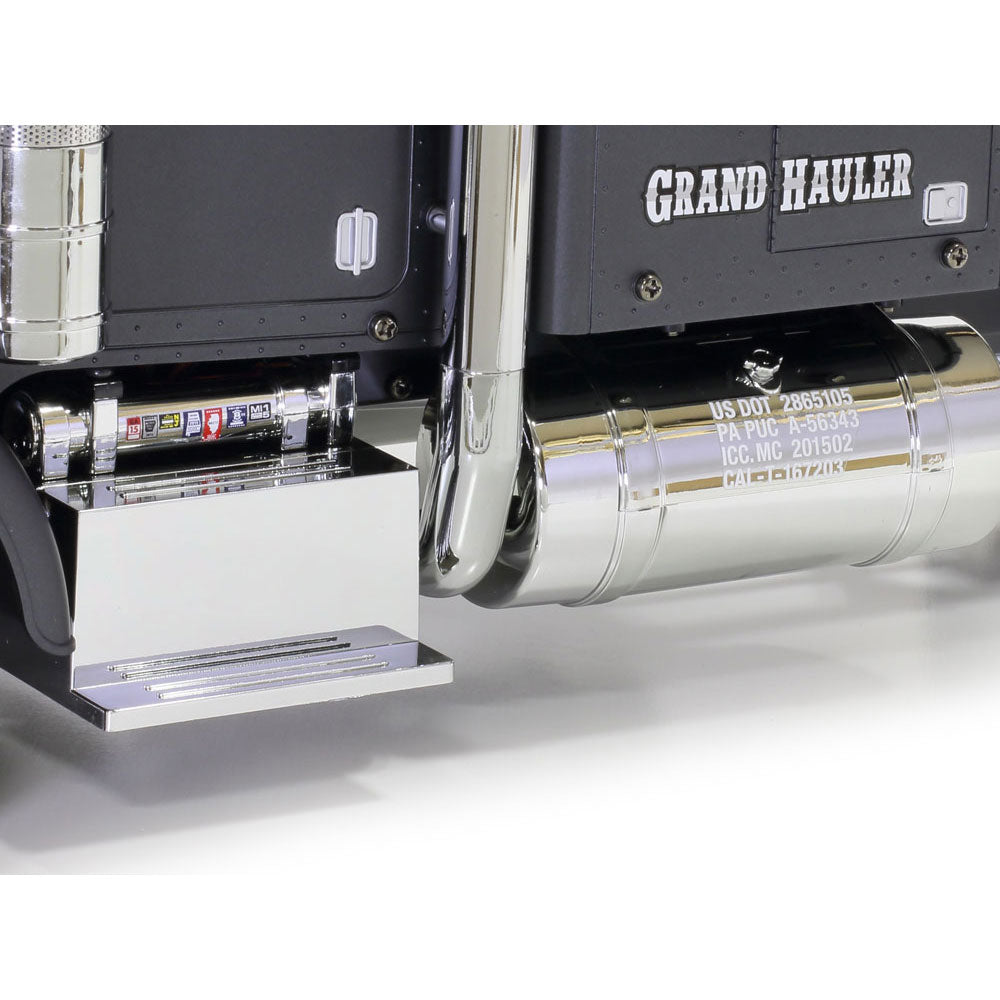 TAMIYA RC 1/14 GRAND HAULER - MATTE BLACK EDITION