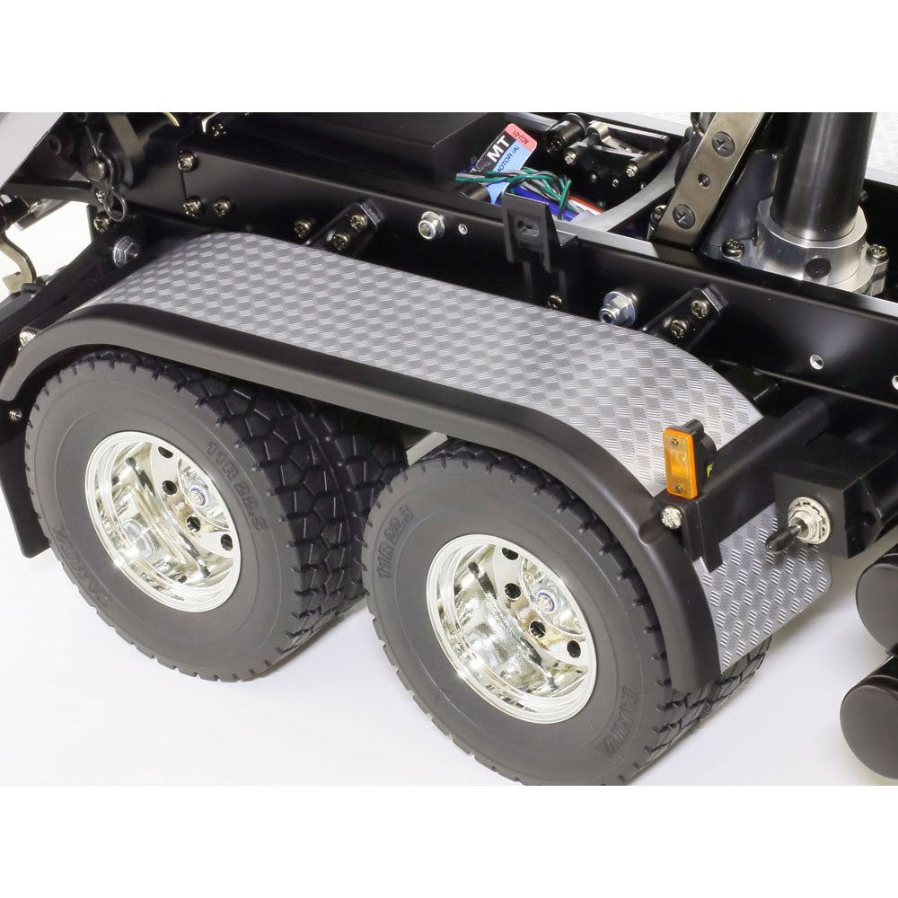 TAMIYA RC 1/14 MERCEDES-BENZ AROCS 3348 6X4 TIPPER TRUCK
