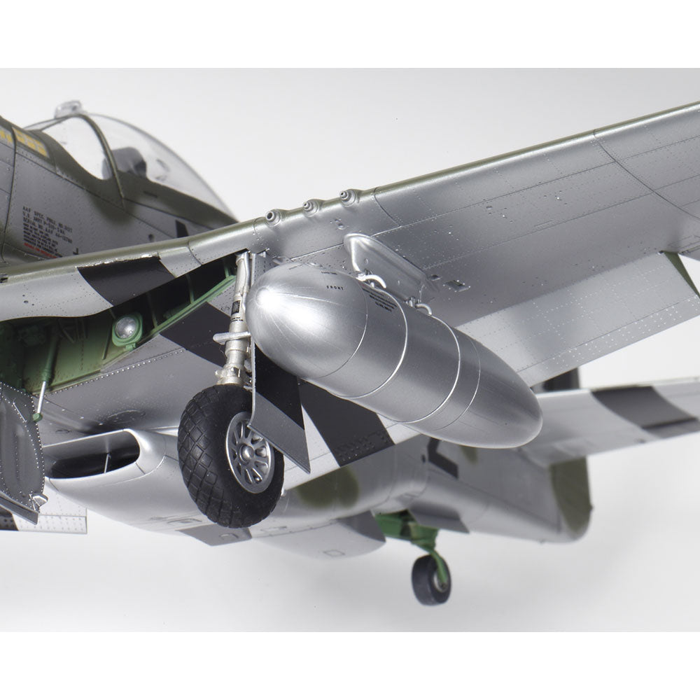 TAMIYA 1/32 NORTH AMERICAN P-51D MUSTANG