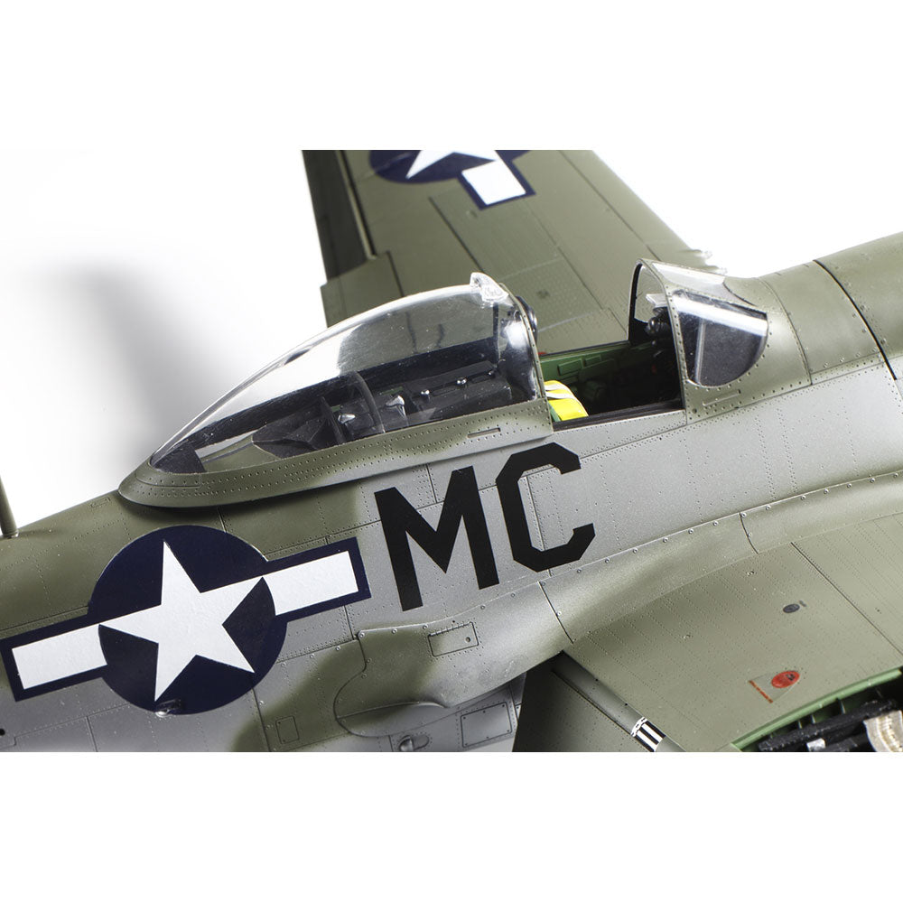 TAMIYA 1/32 NORTH AMERICAN P-51D MUSTANG