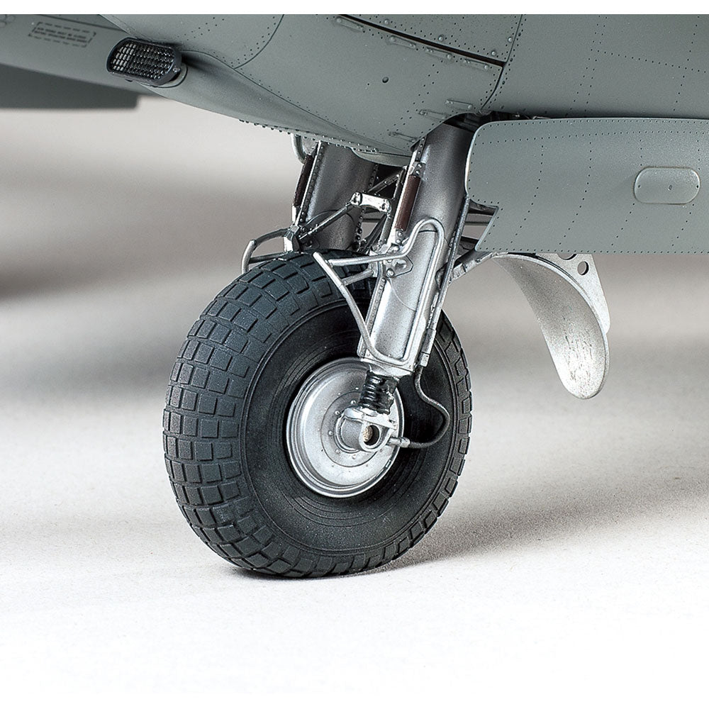 TAMIYA 1/32 DE HAVILLAND MOSQUITO FB MK.VI WITH AUS. DECALS