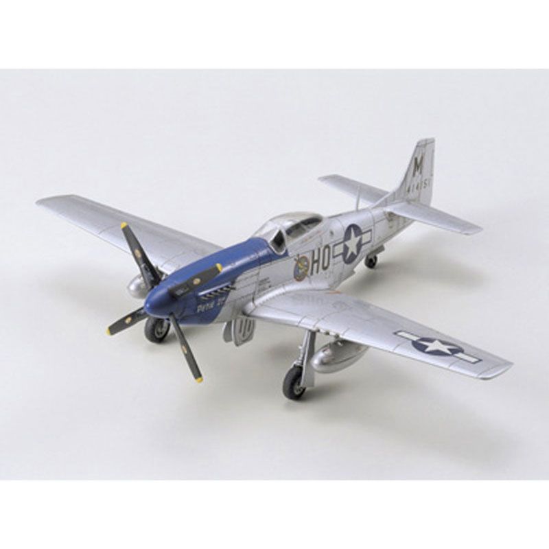 TAMIYA 1/72 NORTH AMERICAN P-51D MUSTANG