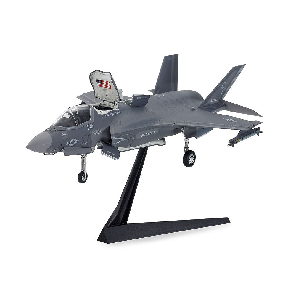 TAMIYA 1/72 LOCKHEED MARTIN F-35B LIGHTNING II
