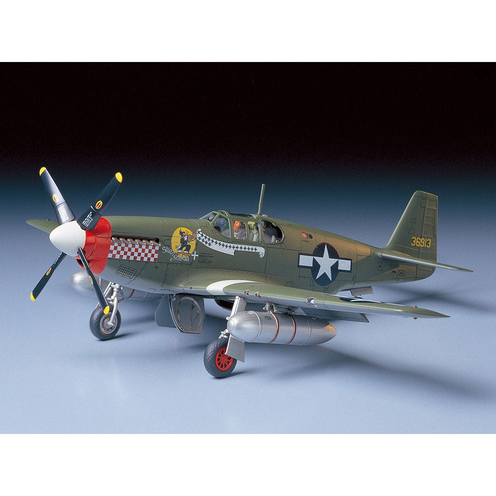 TAMIYA 1/48 NORTH AMERICAN P-51B MUSTANG