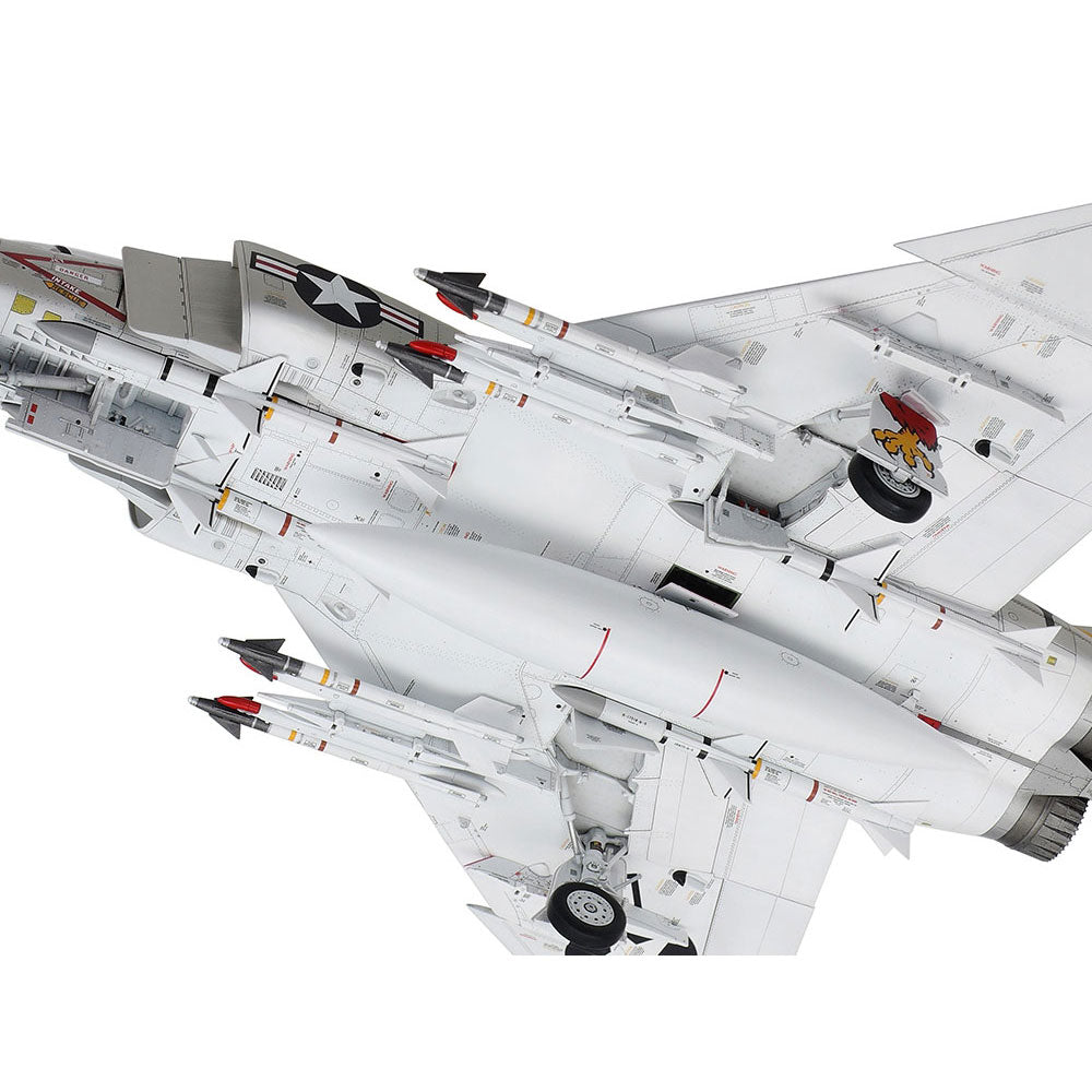 TAMIYA 1/48 MCDONNELL DOUGLAS F-4B PHANTOM II