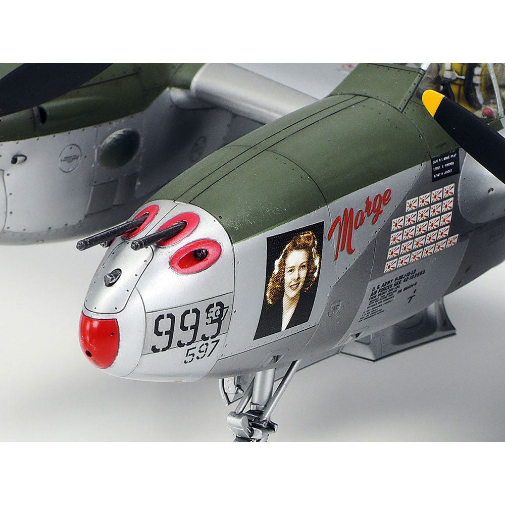 TAMIYA 1/48 LOCKHEED P-38J LIGHTNING