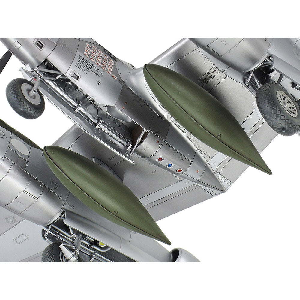 TAMIYA 1/48 LOCKHEED P-38J LIGHTNING