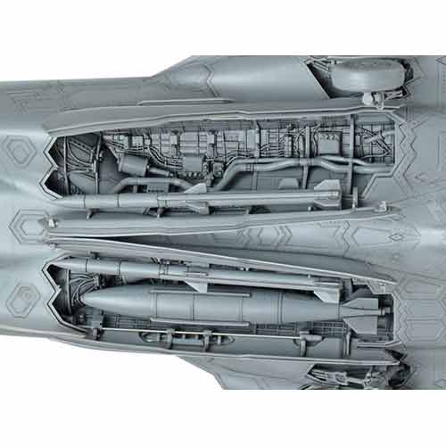 TAMIYA 1/48 LOCKHEED MARTIN F-35A LIGHTNING II WITH AUS. DECALS