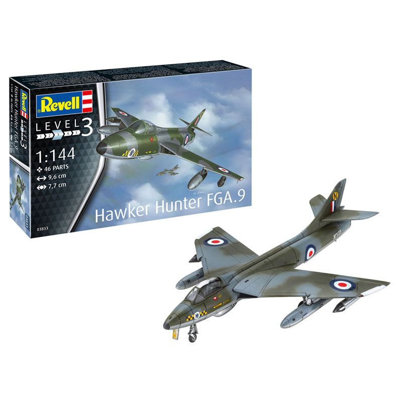REVELL 1/144 MODEL SET HAWKER HUNTER FGA.9