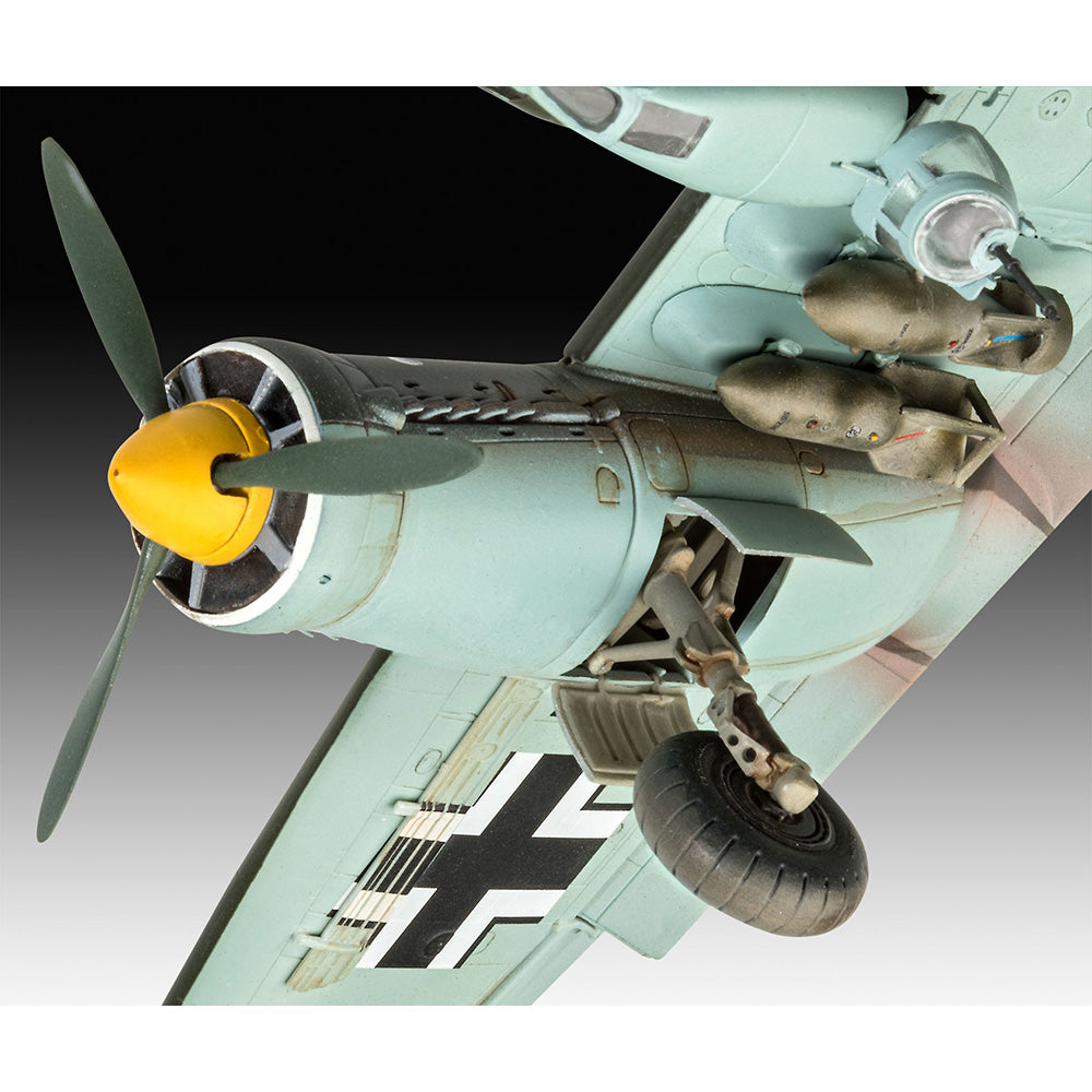 REVELL 1/72 MODEL SET JUNKERS JU88 A-1 - BATTLE OF BRITAIN