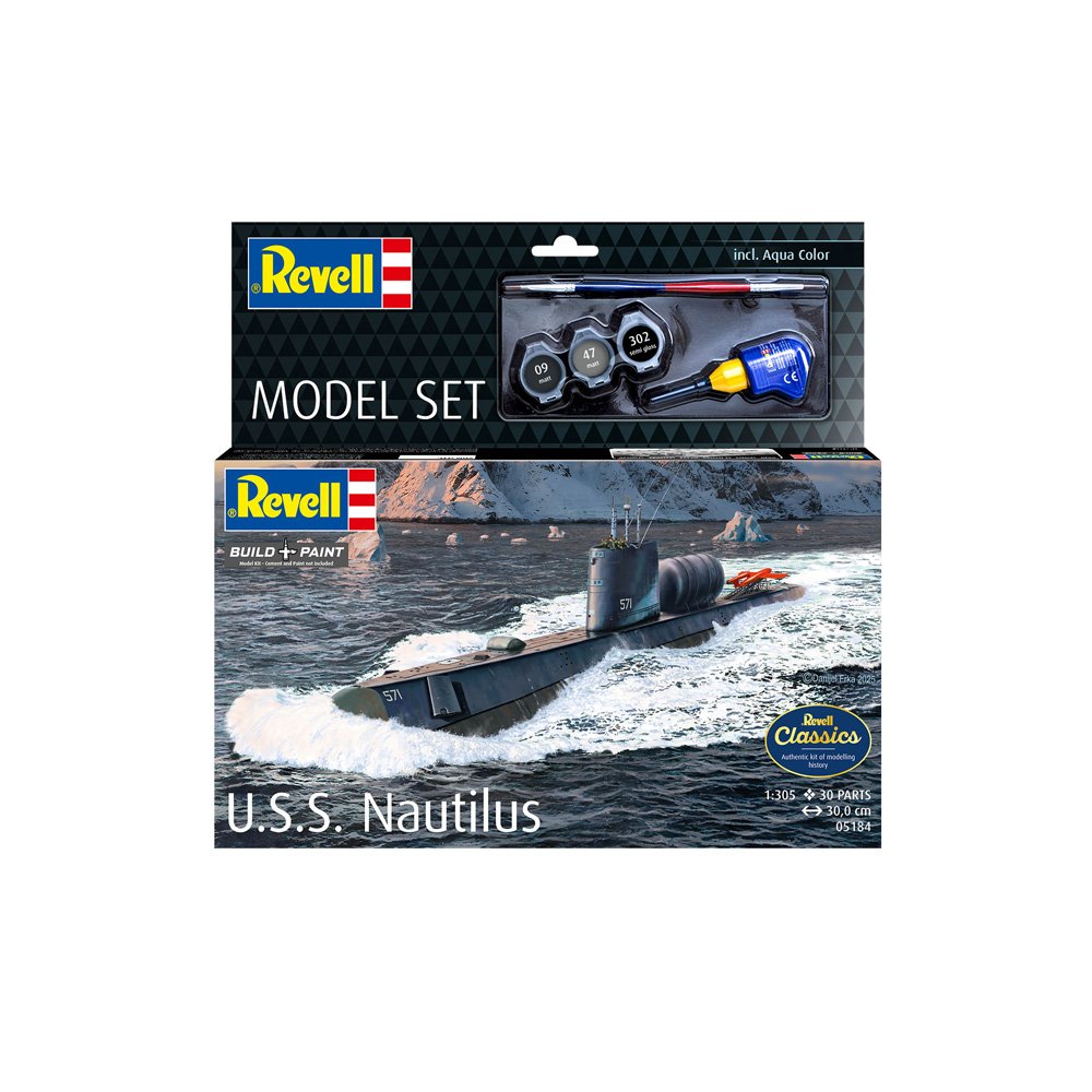 REVELL 1/300 MODEL SET USS NAUTILUS