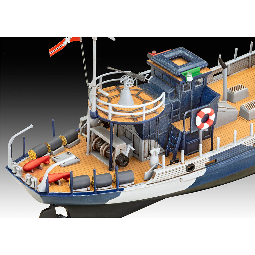 REVELL 1/144 MODEL SET KFK WARFISH CUTTER