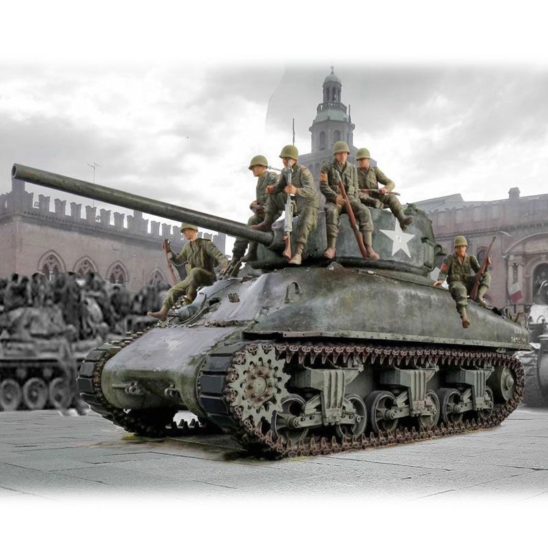 ITALERI 1/35 M2A1 SHERMAN TANK WITH U.S. INFANTRY