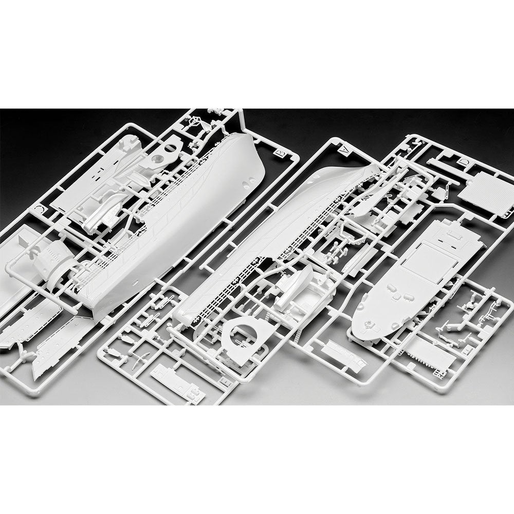 REVELL 1/200 MODEL SET SEENOTRUZER HERMANN MARWEDE