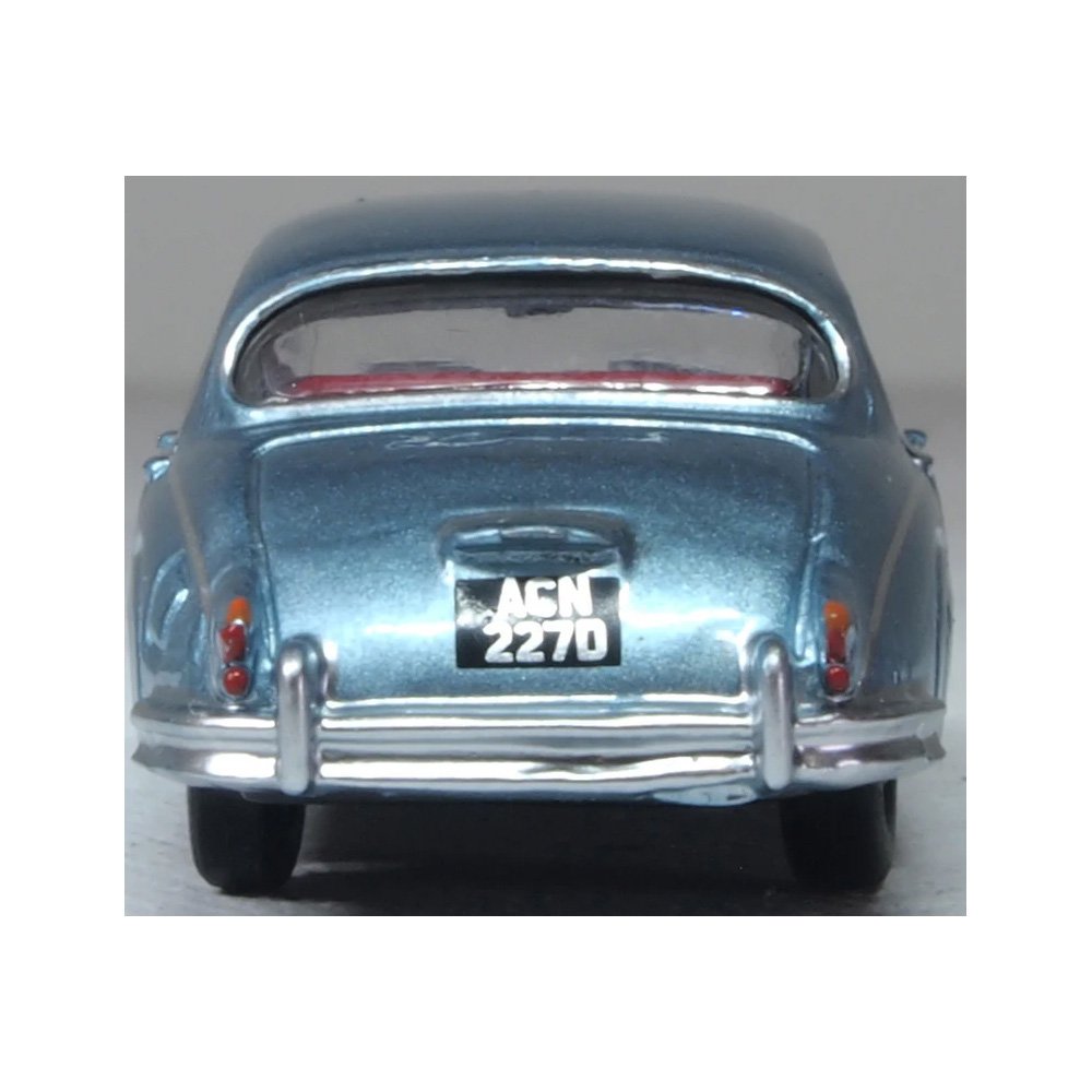 OXFORD 1/76 JAGUAR MKII - OPALESCENT SILVER BLUE